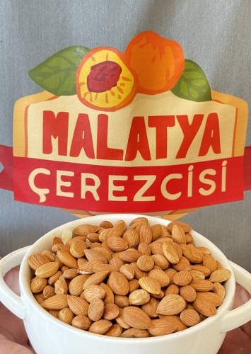 İslimli Kayısı Çekirdeği